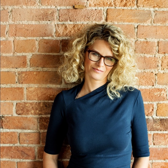 Meet your Posher, Paula - Picture 2 of 2